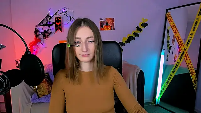 eva smiith  online show from 11/03/25, 06:47