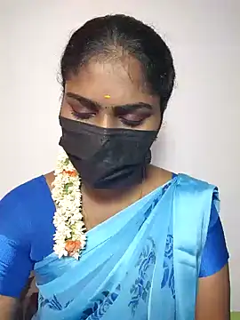 Snapshot of Tamil_Princess12 chatting on 09/11/25, 08:03 Tamil Princess12 online show from 09/11/25, 08:03