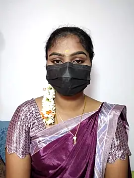 Snapshot of Tamil_Princess12 chatting on 10/04/25, 07:23 Tamil Princess12 online show from 10/04/25, 07:23