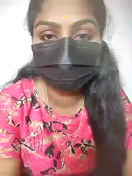 Snapshot of Tamil_Princess12 chatting on 05/29/26, 06:39 Tamil Princess12 online show from 05/29/26, 06:39