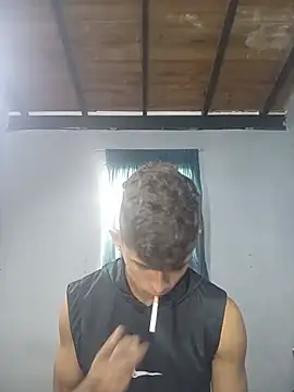 Snapshot of God_Eros_23cm chatting on 06/14/26, 08:44 God Eros 23cm online show from 06/14/26, 08:44
