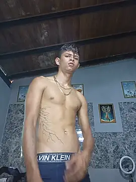 Snapshot of God_Eros_23cm chatting on 07/20/26, 07:38 God Eros 23cm online show from 07/20/26, 07:38