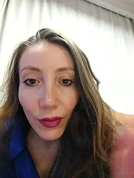 HellaryTourent online show from 01/17/26, 05:49