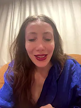 HellaryTourent online show from 01/18/26, 02:54