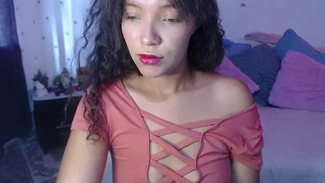 mia blue01 online show from 09/27/25, 05:18