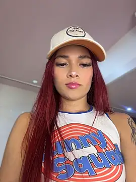 Snapshot of amber_sparkle chatting on 05/30/26, 12:35 amber sparkle online show from 05/30/26, 12:35