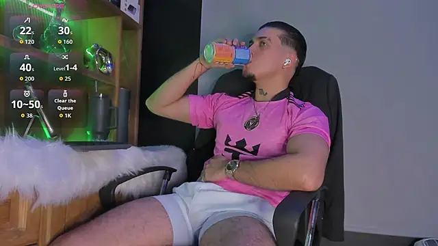 Gael williams1 online show from 11/19/25, 01:16