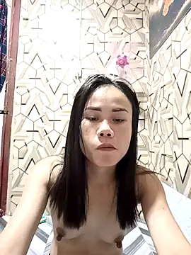 Snapshot of sexhot_22 chatting on 02/17/26, 05:15 sexhot 22 online show from 02/17/26, 05:15