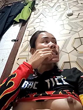 Snapshot of sexhot_22 chatting on 02/26/26, 11:31 sexhot 22 online show from 02/26/26, 11:31