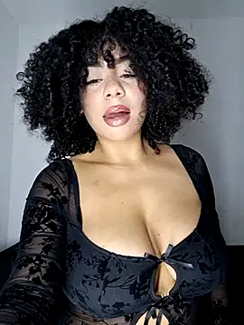 Snapshot of Yerystar chatting on 01/17/26, 10:13 Yerystar online show from 01/17/26, 10:13