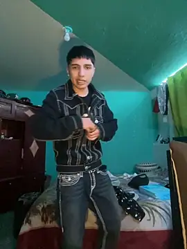 Snapshot of pabonsito chatting on 09/09/25, 03:17 pabonsito online show from 09/09/25, 03:17