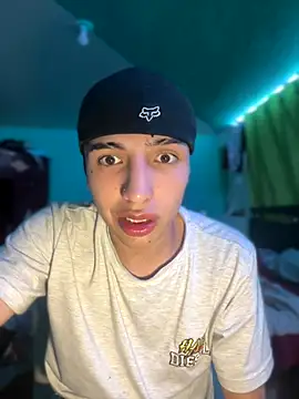 Snapshot of pabonsito chatting on 09/11/25, 02:11 pabonsito online show from 09/11/25, 02:11