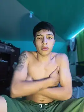 Snapshot of pabonsito chatting on 09/26/25, 02:26 pabonsito online show from 09/26/25, 02:26