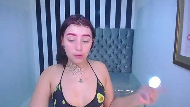 Snapshot of koraa_t chatting on 10/08/25, 08:06 koraa t online show from 10/08/25, 08:06