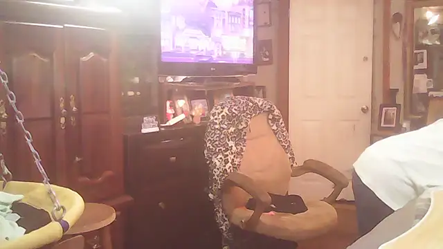 Snapshot of BonnienClyde5421 chatting on 02/26/26, 08:52 BonnienClyde5421 online show from 02/26/26, 08:52