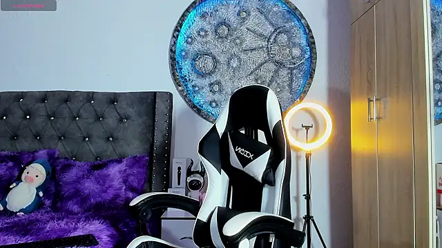 Katherine Rose online show from 02/15/26, 10:06