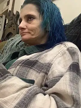 Evieskyyxh online show from 04/08/26, 05:46