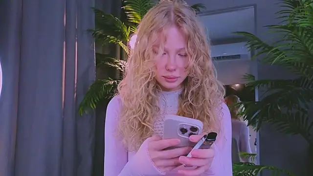 emilyshepar d online show from 03/17/26, 03:11