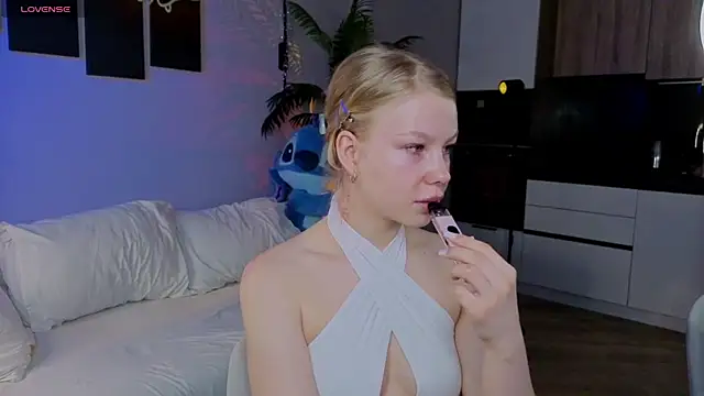 emilyshepar d online show from 06/05/26, 02:51