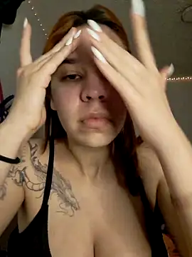 -Miaa  online show from 09/17/25, 11:56