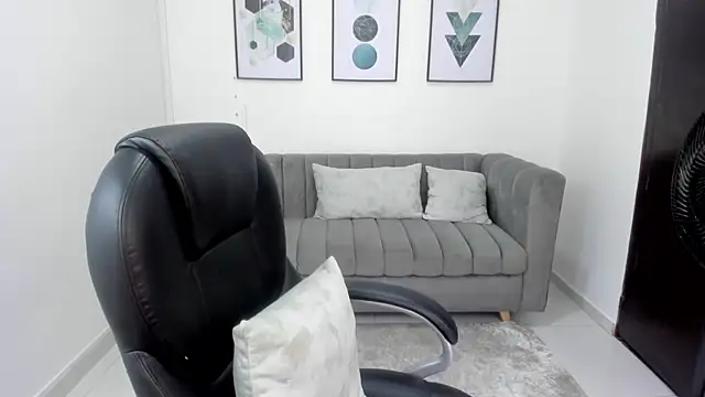 violettasweet   online show from 09/19/25, 04:29