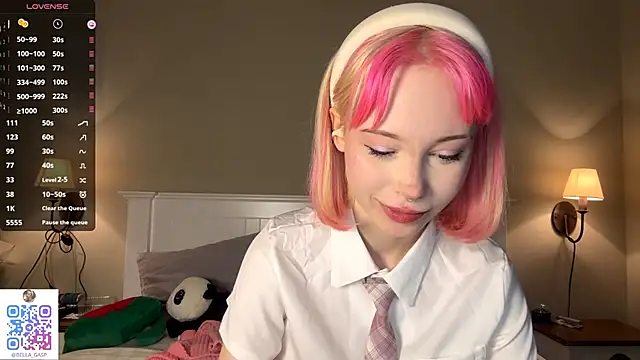 FlowMia online show from 10/22/25, 10:37