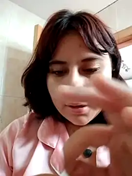 tutermitoa online show from 10/15/25, 05:13