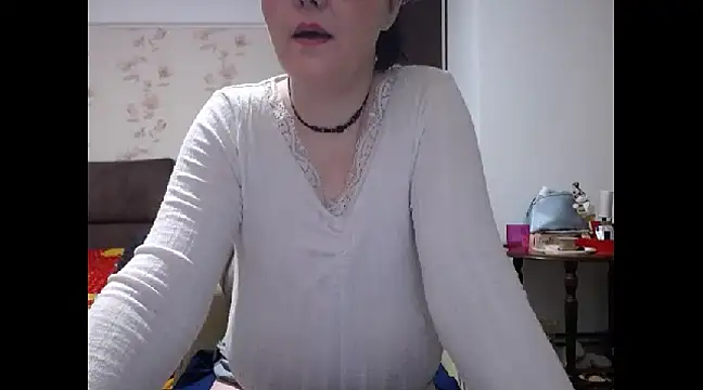 Mary x online show from 02/17/25, 09:56