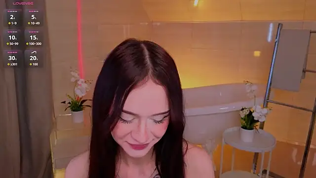Snapshot of Adetta chatting on 04/28/26, 03:11 Adetta online show from 04/28/26, 03:11