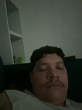 michael877675 online show from 01/12/26, 07:35