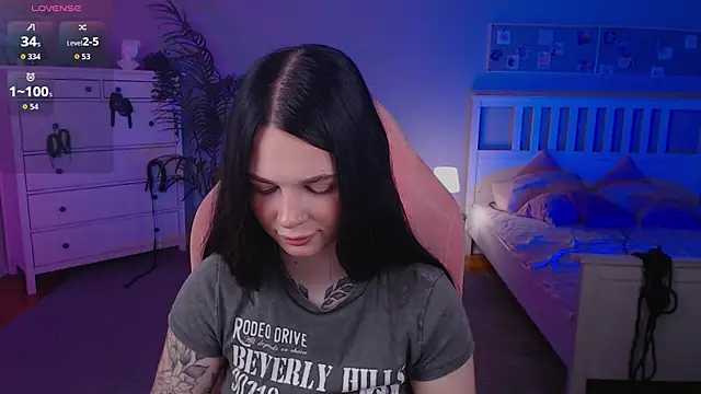 Snapshot of Michela_Fruet chatting on 10/01/25, 01:11 Michela Fruet online show from 10/01/25, 01:11