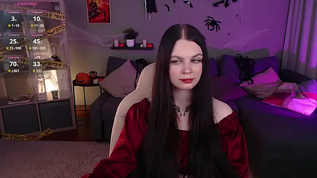 Snapshot of Michela_Fruet chatting on 10/27/25, 01:09 Michela Fruet online show from 10/27/25, 01:09