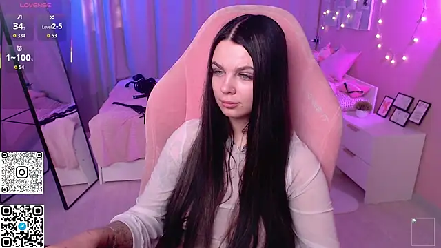 Snapshot of Michela_Fruet chatting on 05/04/26, 01:12 Michela Fruet online show from 05/04/26, 01:12