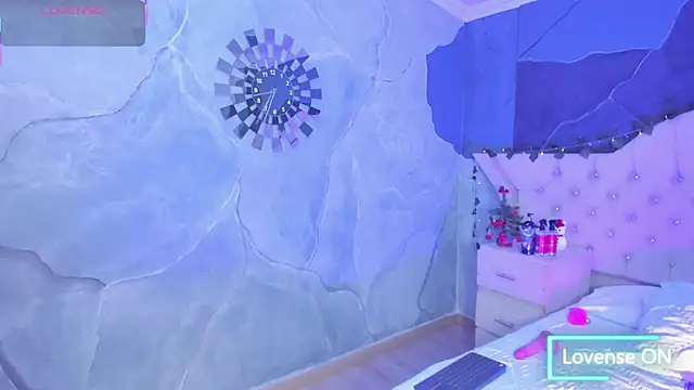 AmbarFoxx  online show from 12/04/25, 07:06