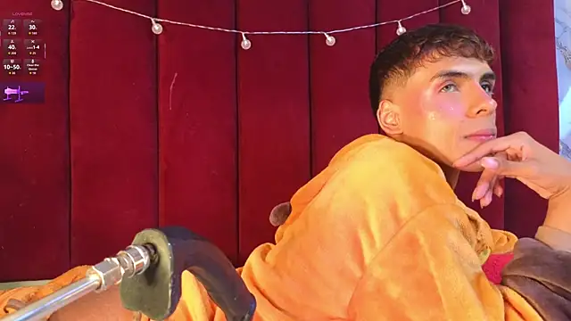 PrincePoppy online show from 10/26/25, 08:42