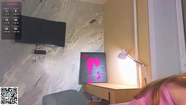 miss bubbles  online show from 11/13/25, 12:42