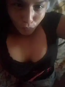 Snapshot of Moro_25 chatting on 02/26/26, 06:07 Moro 25 online show from 02/26/26, 06:07