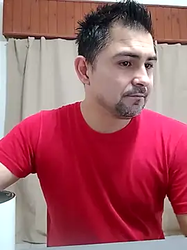 Snapshot of Bradd_32 chatting on 07/07/26, 11:47 Bradd 32 online show from 07/07/26, 11:47