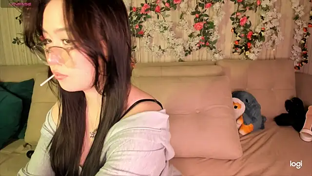 Won hee88 online show from 04/19/26, 10:47