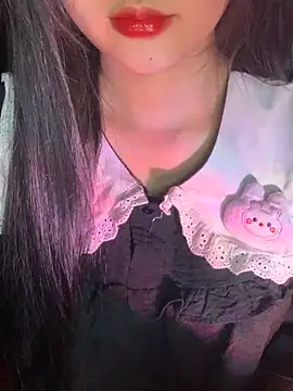 Snapshot of Linhtruong_ chatting on 02/23/26, 03:59 Linhtruong online show from 02/23/26, 03:59