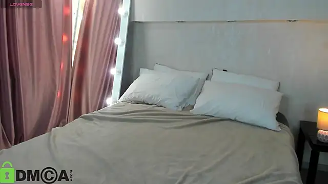 Snapshot of Adelina_Bliss chatting on 04/27/26, 01:14 Adelina Bliss online show from 04/27/26, 01:14