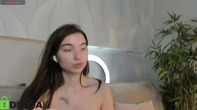 Snapshot of Adelina_Bliss chatting on 06/02/26, 10:17 Adelina Bliss online show from 06/02/26, 10:17