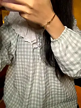 Snapshot of Nhinhi18 chatting on 10/02/25, 03:19 Nhinhi18 online show from 10/02/25, 03:19