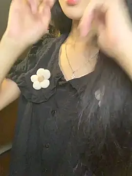 Nhinhi18 online show from 04/05/26, 03:20