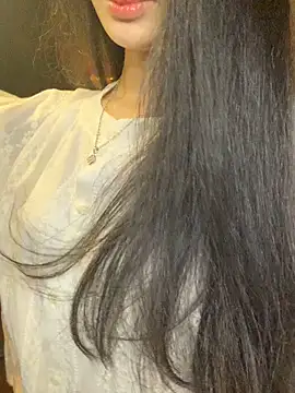 Nhinhi18 online show from 04/12/26, 03:06