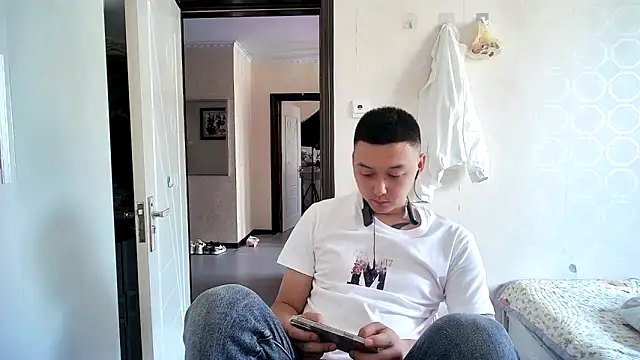 Snapshot of ciaodong chatting on 05/26/26, 06:31 ciaodong online show from 05/26/26, 06:31