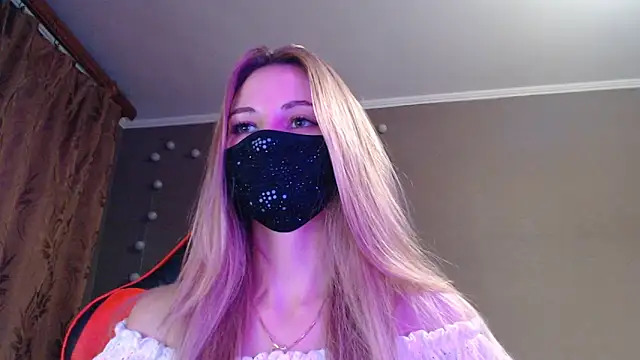 Iris lave online show from 10/21/25, 03:13