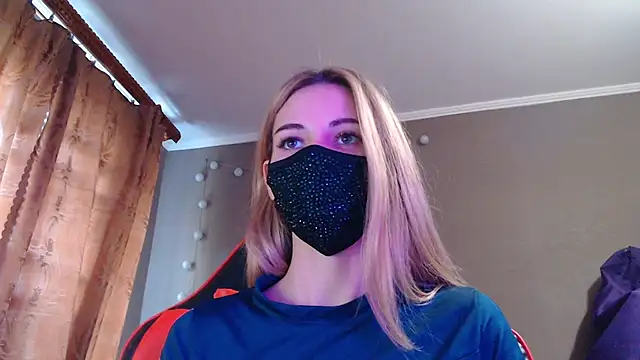 Iris lave online show from 10/25/25, 02:02