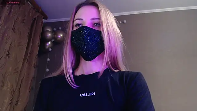 Iris lave online show from 11/11/25, 07:03