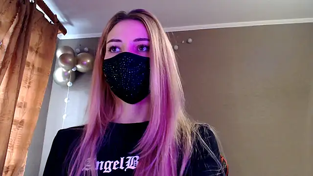 Iris lave online show from 11/26/25, 12:39